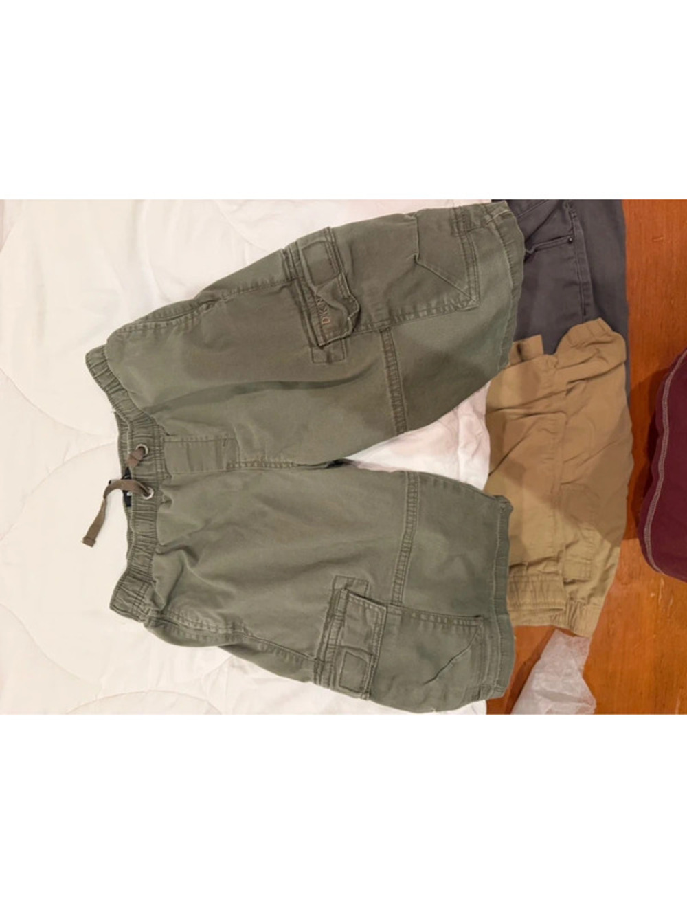 DKNY Kids Shorts Lg (14-16)